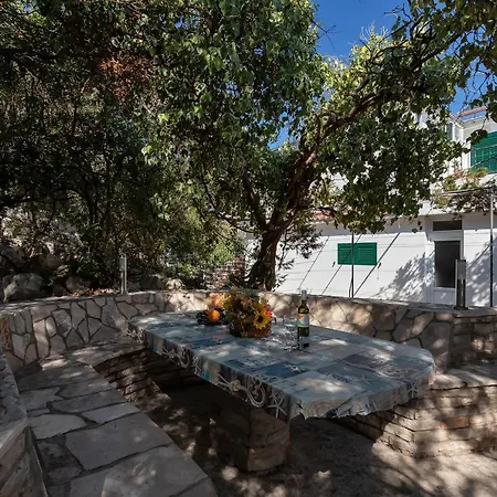 By The Sea Cove Pokrivenik, Hvar - 10427 Apartment *