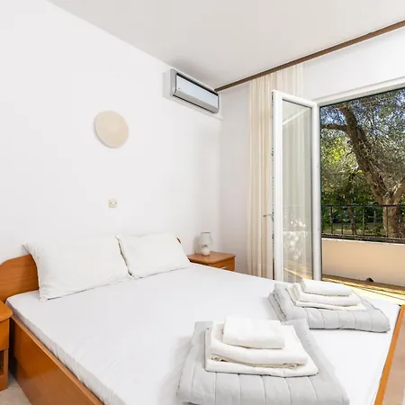 By The Sea Cove Pokrivenik, Hvar - 10427 Apartmán Zastražišće