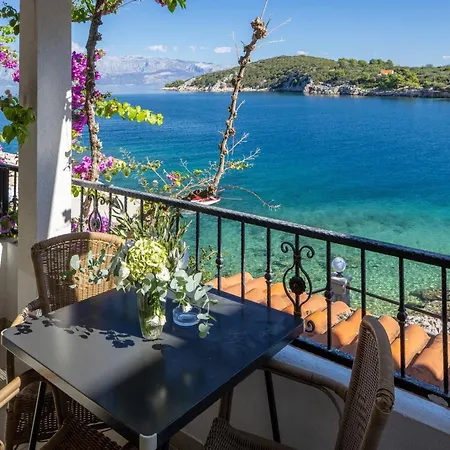 Apartmán By The Sea Cove Pokrivenik, Hvar - 10427