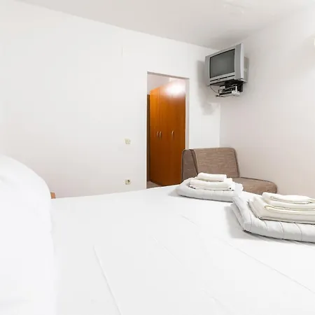 By The Sea Cove Pokrivenik, Hvar - 10427 Apartmán Zastražišće